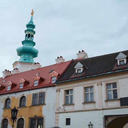 Old Town 1 Bdr, A/C, W/Parking Lejlighed Bratislava Eksteriør billede